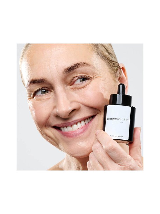 CurrentBody Skin - Serums ar zaļās tējas ekstraktu, 30ml - TRANSPARENT - photo 4 CurrentBody Skin - Serums ar zaļās tējas ekstraktu, 30ml - TRANSPARENT | Stockmann - photo 4