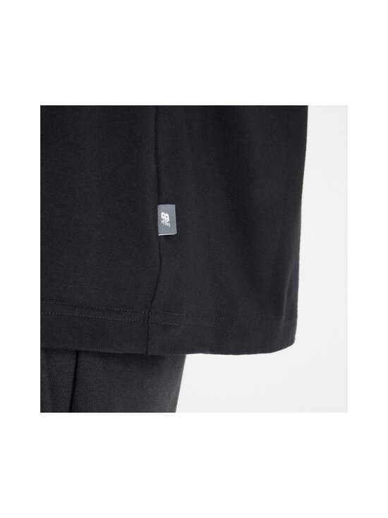 New Balance - Linear Heritage Oversized t-paita - BK BLACK - photo 3 New Balance - Linear Heritage Oversized t-paita - BK BLACK | Stockmann - photo 3