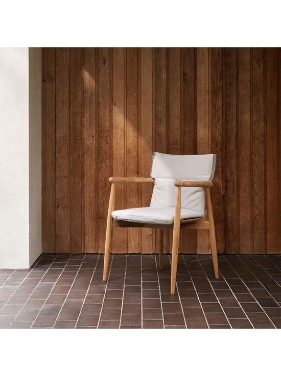 Carl Hansen&Son - E008 Embrace -tuolin pehmuste - BEIGE | Stockmann - photo 4