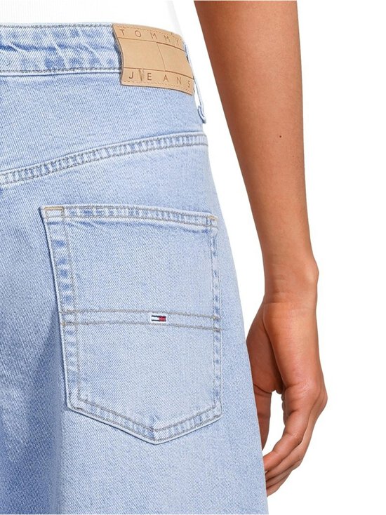 Tommy Jeans - Charlie Medium Rise Loose Wide džinsi - 1AB DENIM LIGHT - photo 5 Tommy Jeans - Charlie Medium Rise Loose Wide džinsi - 1AB DENIM LIGHT | Stockmann - photo 5