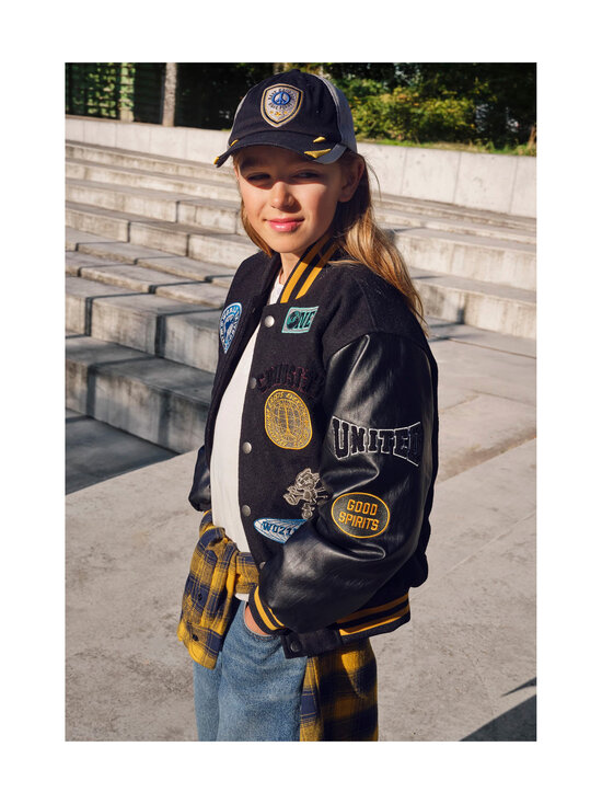 Molo - Steel-lippalakki - 9961 PIRATE MOON | Stockmann - photo 4