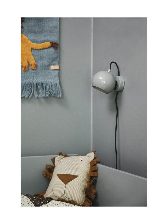 Frandsen - Ball- seinävalaisin Ø 12 cm - GLOSSY MINT | Stockmann - photo 2