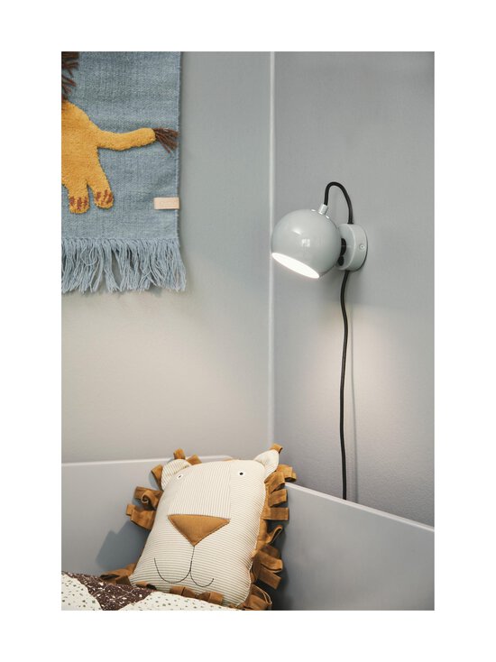 Frandsen - Ball- seinävalaisin Ø 12 cm - GLOSSY MINT | Stockmann - photo 3