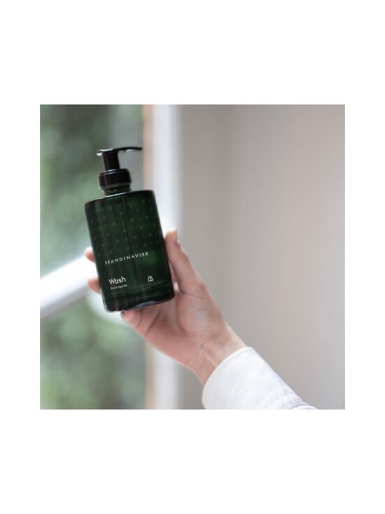 Skandinavisk - Keha- ja kätepesuseep SKOG Wash, 200 ml - FOREST GREEN - photo 4 Skandinavisk - Keha- ja kätepesuseep SKOG Wash, 200 ml - FOREST GREEN | Stockmann - photo 4
