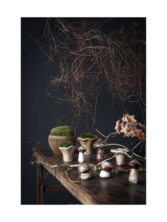 Wikholm Form - Mushroom-puutarhakoristeet 9,5 x 15 / 11 x 10 / 10 x 11 cm - BEIGE MELANGE - photo 6 Wikholm Form - Mushroom-puutarhakoristeet 9,5 x 15 / 11 x 10 / 10 x 11 cm - BEIGE MELANGE | Stockmann - photo 6