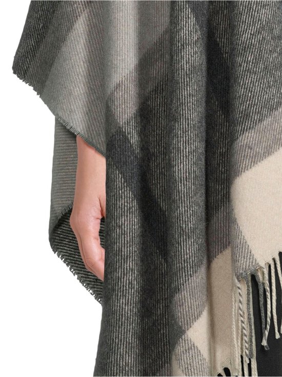 A+more - Ashlyn pončo 130 x 170 cm - GREY/BEIGE/BLACK - photo 4 A+more - Ashlyn pončo 130 x 170 cm - GREY/BEIGE/BLACK | Stockmann - photo 4