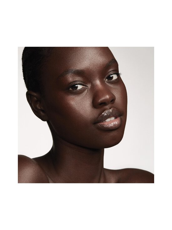 Fenty Beauty - Eaze Drop'Lit -heleyttäjä - BRONZE JASPER - photo 4 Fenty Beauty - Eaze Drop'Lit -heleyttäjä - BRONZE JASPER | Stockmann - photo 4