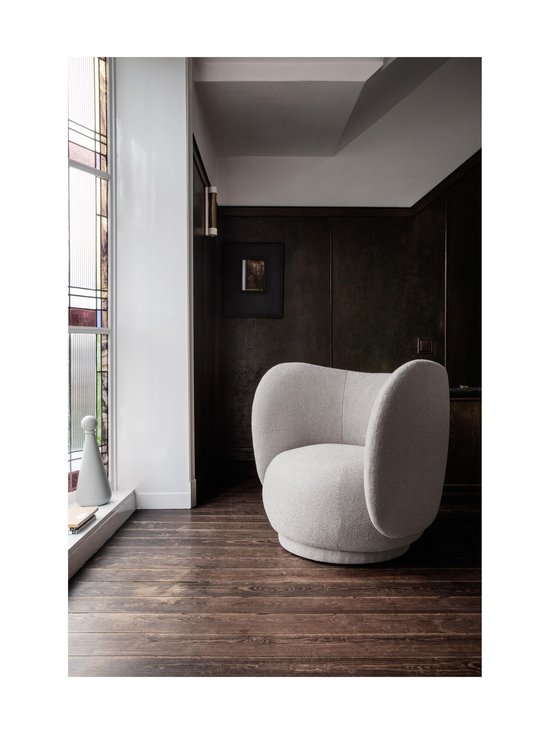 rico swivel chair