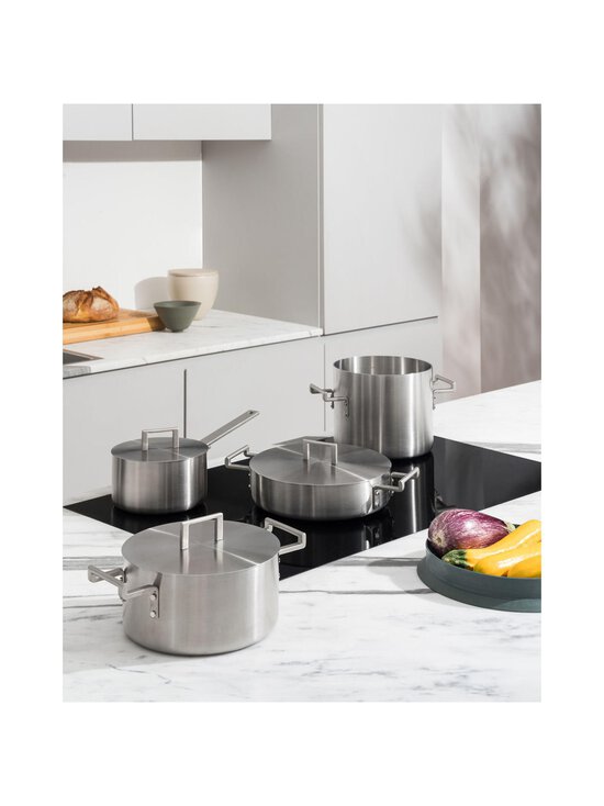 Alessi - Convivio Cookware Set katlu komplekts, 4 daļas - STEEL - photo 2 Alessi - Convivio Cookware Set katlu komplekts, 4 daļas - STEEL | Stockmann - photo 2