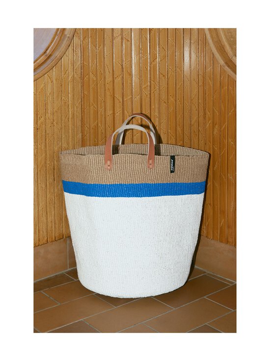 Mifuko - Kiondo Market Basket L groza soma - TOP STRIPE BLUE - photo 3 Mifuko - Kiondo Market Basket L groza soma - TOP STRIPE BLUE | Stockmann - photo 3