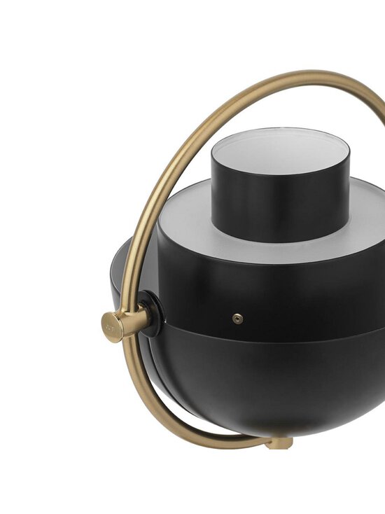 Gubi - Multi-Lite Portable -pöytävalaisin - MESSINKI,MUSTA | Stockmann - photo 5