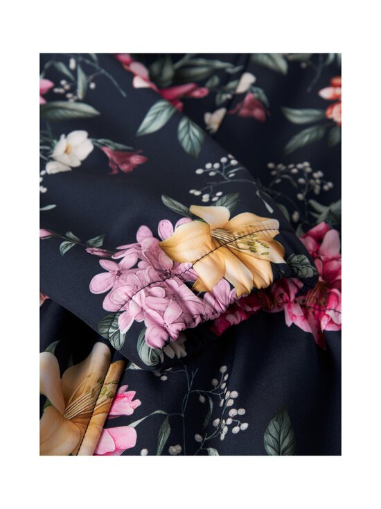 Name It - NkfAlfa Softshell Long -takki - DARK SAPPHIRE AOP:BOTANICAL FLOWER - photo 4 Name It - NkfAlfa Softshell Long -takki - DARK SAPPHIRE AOP:BOTANICAL FLOWER | Stockmann - photo 4