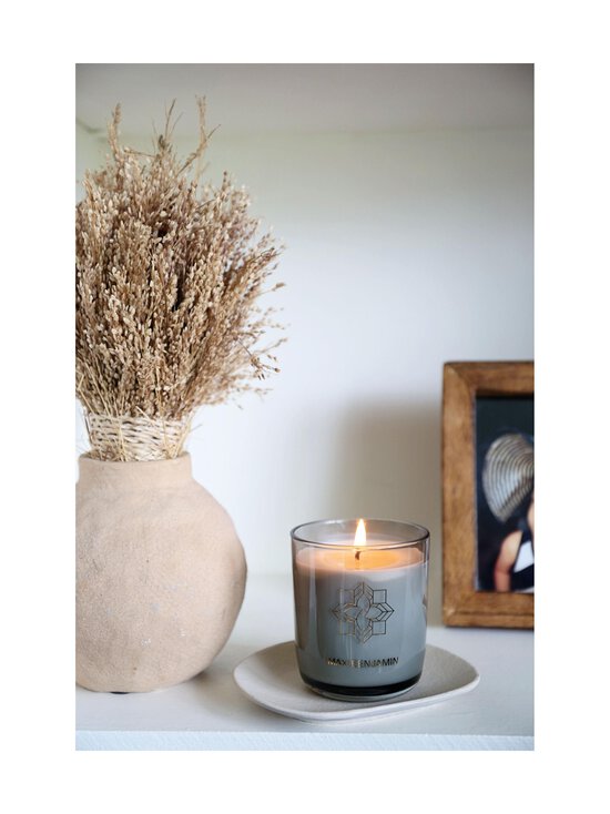 Max Benjamin - lõhnaküünal Cloves & Cinnamon 210 g - RED | Stockmann - photo 6