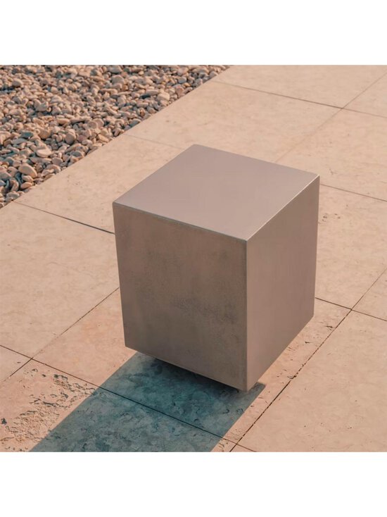 Kave Home - Rustella-sivupöytä betoni 35 x 35 cm - GREY | Stockmann - photo 4