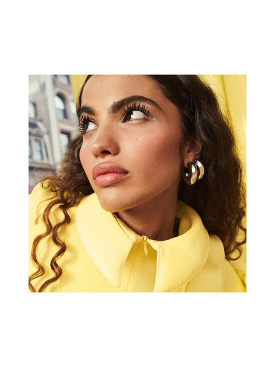 Maybelline - Veekindel ripsmetušš Colossal Bubble Waterproof Mascara - BLACK - photo 9 Maybelline - Veekindel ripsmetušš Colossal Bubble Waterproof Mascara - BLACK | Stockmann - photo 9