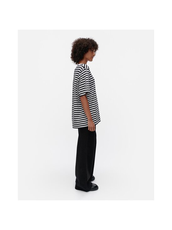 Marimekko - Tasaraita Unisex Kioski T-krekls - 068 WHITE, BLACK - photo 5 Marimekko - Tasaraita Unisex Kioski T-krekls - 068 WHITE, BLACK | Stockmann - photo 5