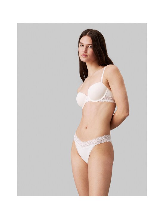 Calvin Klein Underwear - Rinnahoidja Lightly Lined Balconette - 101 IVORY - photo 3 Calvin Klein Underwear - Rinnahoidja Lightly Lined Balconette - 101 IVORY | Stockmann - photo 3