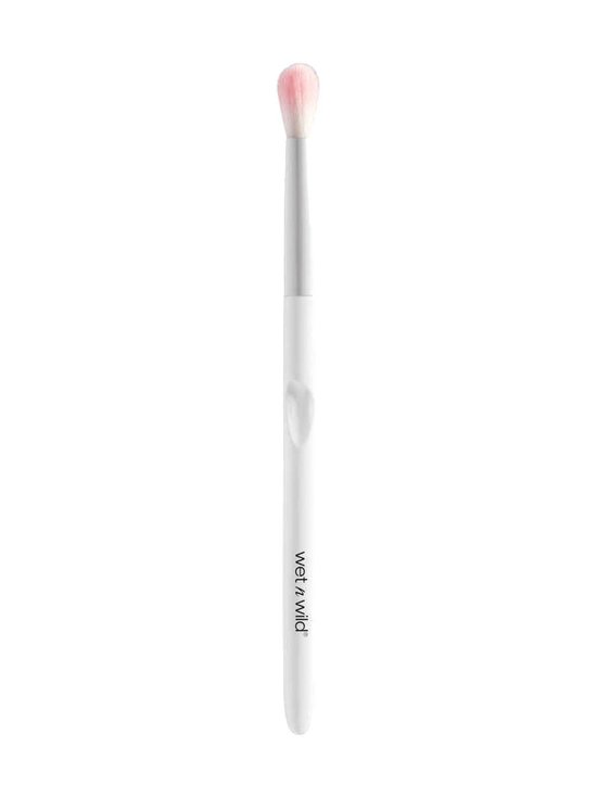 Crease Brush -luomivärisivellin