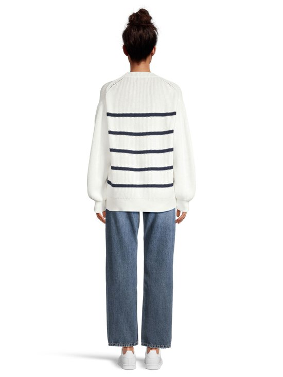 Makia - Dalsbruk-neulepusero - 60 WHITE-NAVY - photo 3 Makia - Dalsbruk-neulepusero - 60 WHITE-NAVY | Stockmann - photo 3