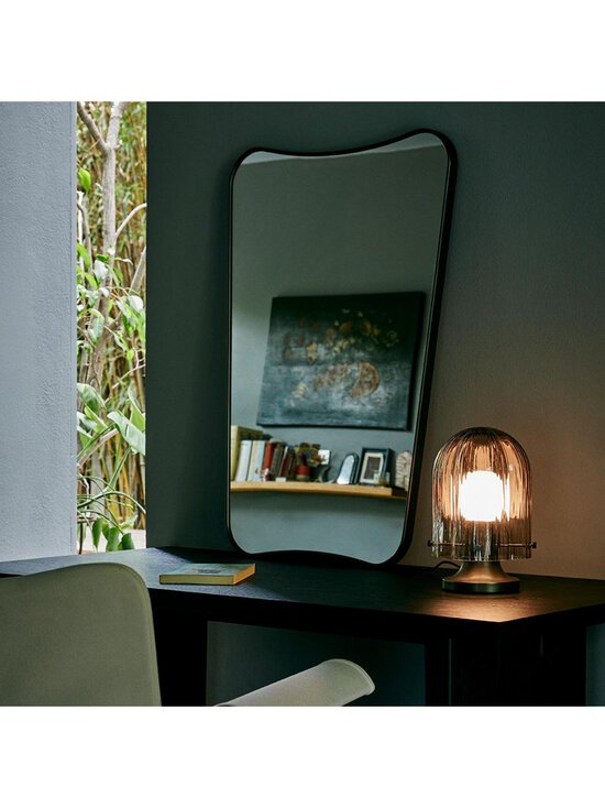 Gubi - F.A. 33 -peili 54 x 80 cm - MUSTA - photo 3 Gubi - F.A. 33 -peili 54 x 80 cm - MUSTA | Stockmann - photo 3