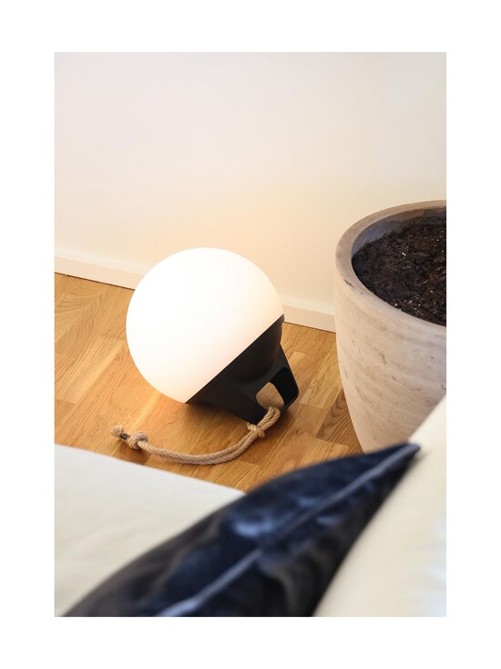 SACKit - SACKit 250 - johdoton valaisin 30 cm - WHITE - photo 7 SACKit - SACKit 250 - johdoton valaisin 30 cm - WHITE | Stockmann - photo 7