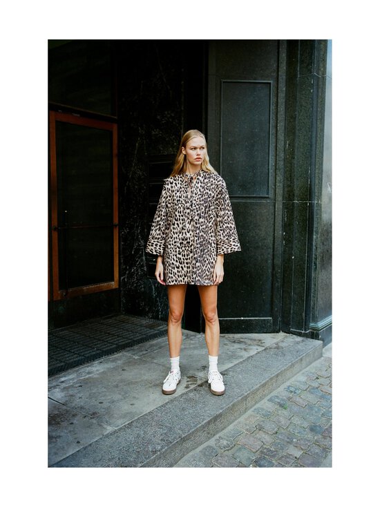 Baum und Pferdgarten - ABI kleita - C1366 BROWN BAUM LEOPARD - photo 4 Baum und Pferdgarten - ABI kleita - C1366 BROWN BAUM LEOPARD | Stockmann - photo 4
