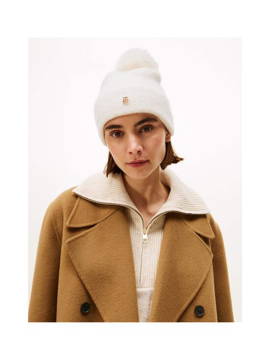 Tommy Hilfiger - Pom Pom Lurex cepure - YA8 IVORY SILK - photo 4 Tommy Hilfiger - Pom Pom Lurex cepure - YA8 IVORY SILK | Stockmann - photo 4