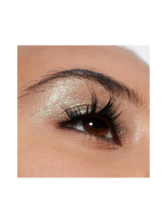 MAC - Luxe Luck Dazzleshadow Liquid Eyeshadow -luomiväri - VIPERACTIVE - photo 2 MAC - Luxe Luck Dazzleshadow Liquid Eyeshadow -luomiväri - VIPERACTIVE | Stockmann - photo 2