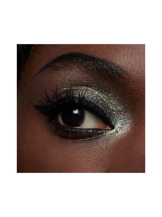 MAC - Luxe Luck Dazzleshadow Liquid Eyeshadow -luomiväri - VIPERACTIVE - photo 3 MAC - Luxe Luck Dazzleshadow Liquid Eyeshadow -luomiväri - VIPERACTIVE | Stockmann - photo 3