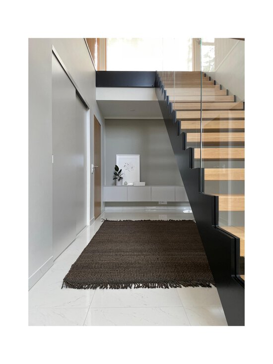 Roots living - Fringe Hemp -matto - DARK BROWN - photo 5 Roots living - Fringe Hemp -matto - DARK BROWN | Stockmann - photo 5