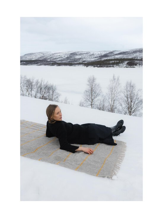 Lapuan Kankurit - Halla vilnas pleds 140 x 200 cm - 7 BEIGE-COFFEE DYED ORANGE | Stockmann - photo 3