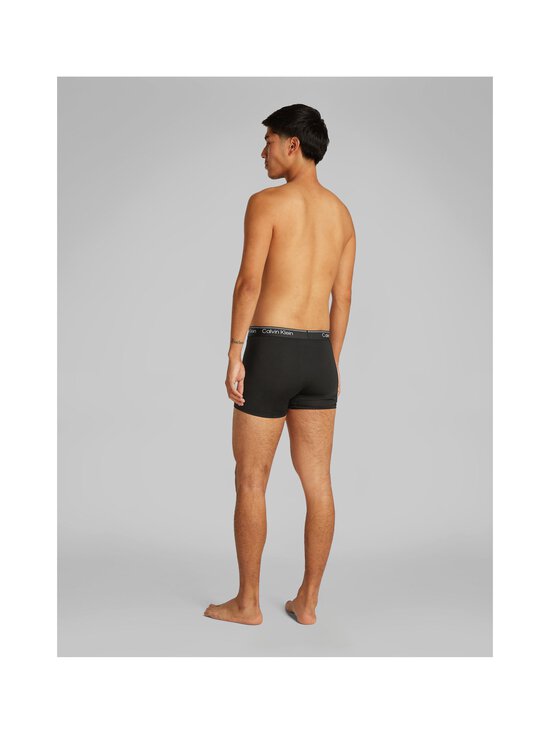 Calvin Klein Underwear - Brief bokseršorti 3 iepak. - VT5 B- BEAU BL F MAUVE SAHARAH SN WBS - photo 3 Calvin Klein Underwear - Brief bokseršorti 3 iepak. - VT5 B- BEAU BL F MAUVE SAHARAH SN WBS | Stockmann - photo 3