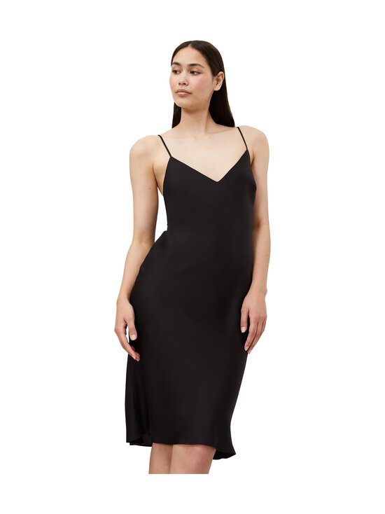 Triumph - Silky Sensuality -yöpaita - 0004 BLACK - photo 4 Triumph - Silky Sensuality -yöpaita - 0004 BLACK | Stockmann - photo 4