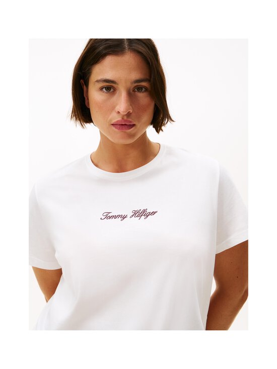 Tommy Hilfiger Curve - Classic Script t-krekls - YBL ECRU - photo 5 Tommy Hilfiger Curve - Classic Script t-krekls - YBL ECRU | Stockmann - photo 5