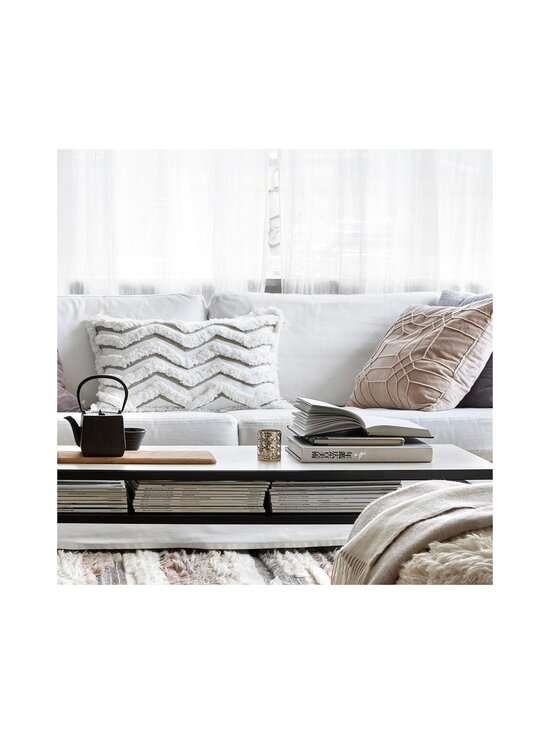 Classic Collection - Delhi padjakate 50 x 50 cm - SIMPLY TAUPE - photo 4 Classic Collection - Delhi padjakate 50 x 50 cm - SIMPLY TAUPE | Stockmann - photo 4