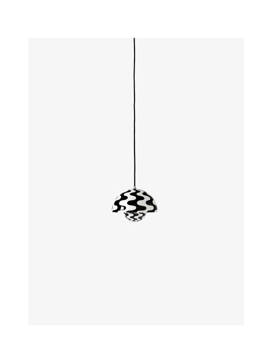 &Tradition - Flowerpot VP1 -riippuvalaisin Ø 23 cm - BLACK/WHITE - photo 2 &Tradition - Flowerpot VP1 -riippuvalaisin Ø 23 cm - BLACK/WHITE | Stockmann - photo 2