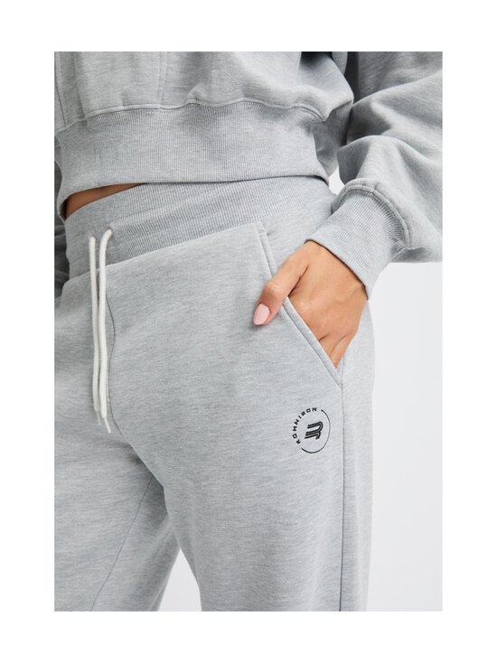 Röhnisch - Soft Sweat Wide Pants treniņbikses - 0006 GREY MELANGE - photo 6 Röhnisch - Soft Sweat Wide Pants treniņbikses - 0006 GREY MELANGE | Stockmann - photo 6
