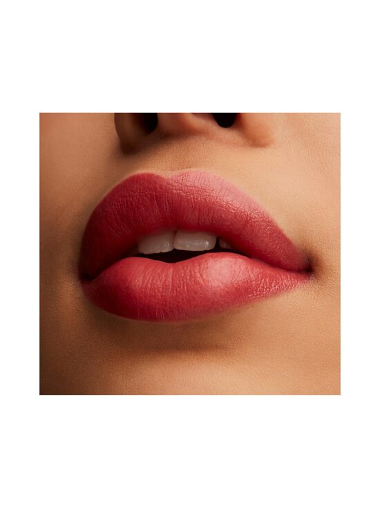 MAC - Lustreglass Lipstick - huulipuna - SEE SHEER - photo 4 MAC - Lustreglass Lipstick - huulipuna - SEE SHEER | Stockmann - photo 4
