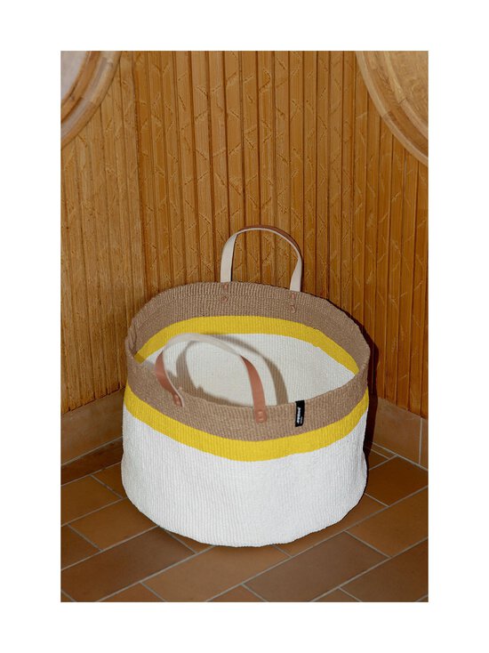 Mifuko - Kiondo Floor Basket XXL grīdas grozs - TOP STRIPE YELLOW - photo 3 Mifuko - Kiondo Floor Basket XXL grīdas grozs - TOP STRIPE YELLOW | Stockmann - photo 3