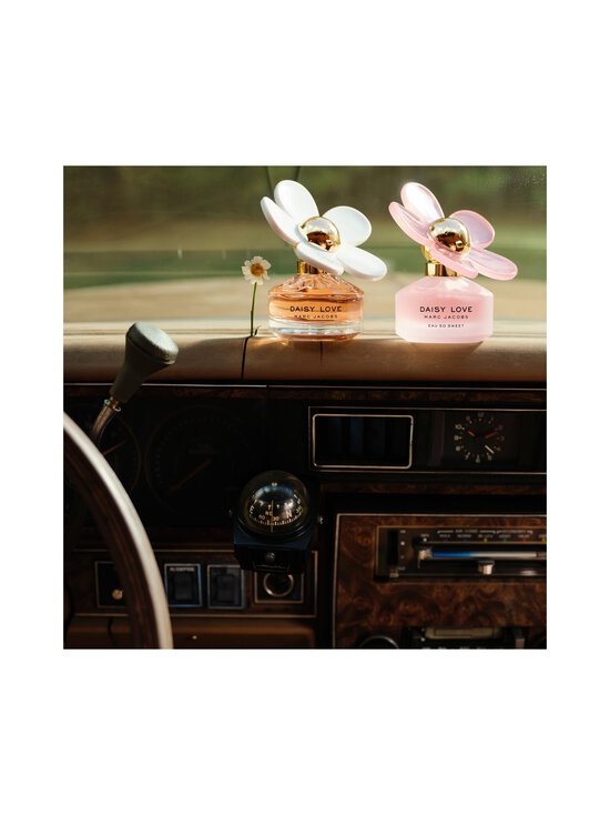 Marc Jacobs - Daisy Love Eau So Sweet EdT -tuoksu 30 ml - NOCOL - photo 5 Marc Jacobs - Daisy Love Eau So Sweet EdT -tuoksu 30 ml - NOCOL | Stockmann - photo 5