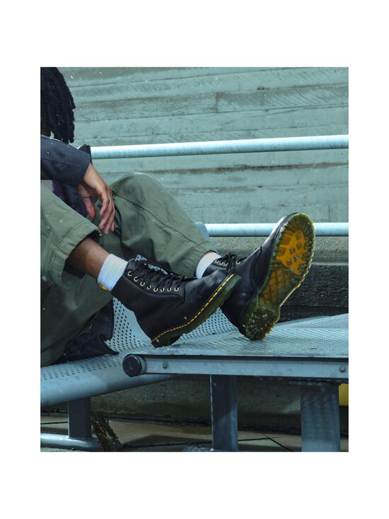 Dr. Martens - Kunstkarusnahast voodriga saapad 1460 Grizzly - BLACK - photo 9 Dr. Martens - Kunstkarusnahast voodriga saapad 1460 Grizzly - BLACK | Stockmann - photo 9