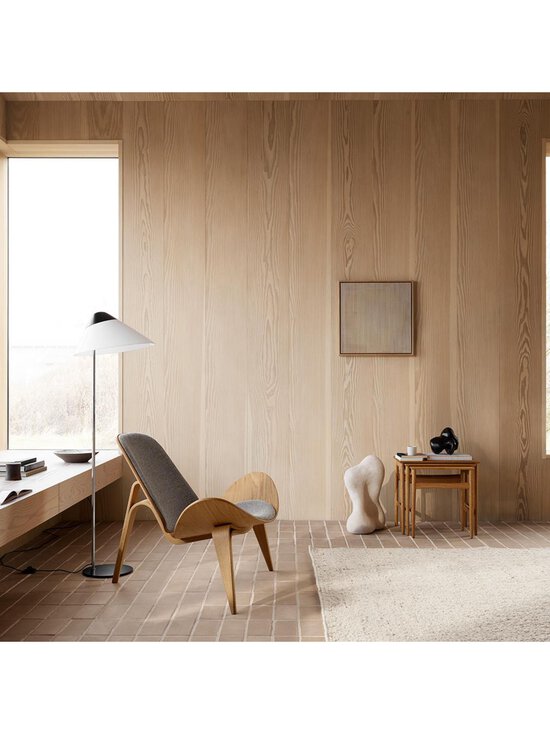 Carl Hansen&Son - HJW03 Opala Midi -lattiavalaisin - KROMI,MUSTA,VALKOINEN - photo 6 Carl Hansen&Son - HJW03 Opala Midi -lattiavalaisin - KROMI,MUSTA,VALKOINEN | Stockmann - photo 6