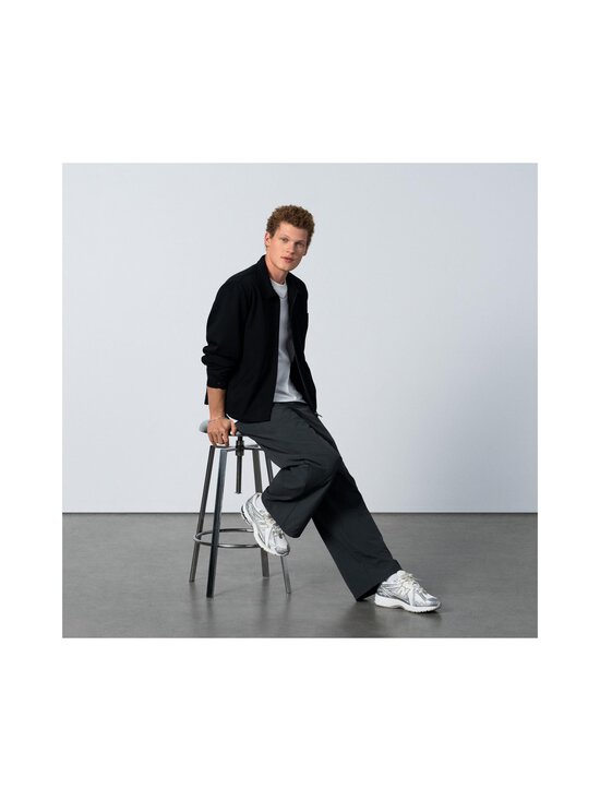 New Balance - New Balance M 1906R sporta apavi - REE SILVER METALLIC - photo 9 New Balance - New Balance M 1906R sporta apavi - REE SILVER METALLIC | Stockmann - photo 9