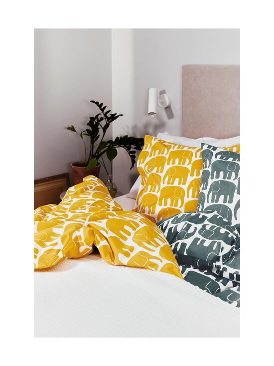 Finlayson - Elefantti-pussilakanasetti 150 x 210 cm + 50 x 60 cm - DARK YELLOW - photo 2 Finlayson - Elefantti-pussilakanasetti 150 x 210 cm + 50 x 60 cm - DARK YELLOW | Stockmann - photo 2