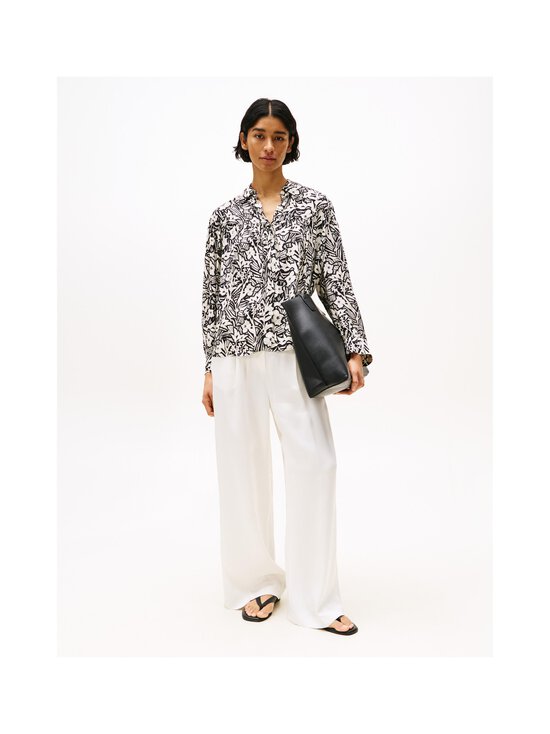 Tommy Hilfiger - Viscose Jacquard -paitapusero - 02S TROPICAL FLORAL/ BLACK - photo 4 Tommy Hilfiger - Viscose Jacquard -paitapusero - 02S TROPICAL FLORAL/ BLACK | Stockmann - photo 4