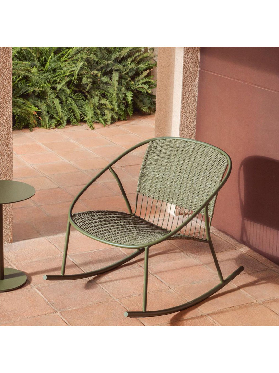 Atrani-keinutuoli vihreä