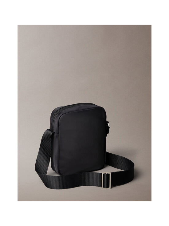 Calvin Klein Bags & Accessories - Sleek Reporter -laukku - UB1 BLACK | Stockmann - photo 2