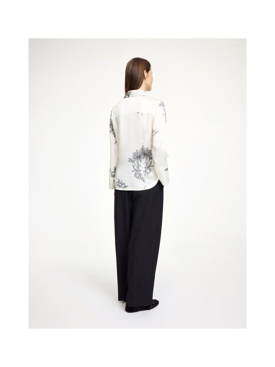 By Malene Birger - Rosiannas satīna kreklblūze - QF2 FLORAL PRINT - photo 3 By Malene Birger - Rosiannas satīna kreklblūze - QF2 FLORAL PRINT | Stockmann - photo 3