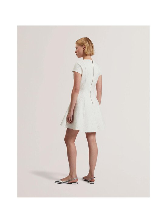 Ted Baker London - Clodaa Mini Skater izšūta kleita - 92 IVORY - photo 3 Ted Baker London - Clodaa Mini Skater izšūta kleita - 92 IVORY | Stockmann - photo 3