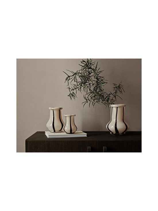 Ferm Living - Riban-lasimaljakko - CREAM - photo 3 Ferm Living - Riban-lasimaljakko - CREAM | Stockmann - photo 3